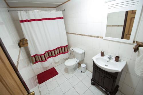 Vonios kambarys apgyvendinimo įstaigoje Duub Hostel