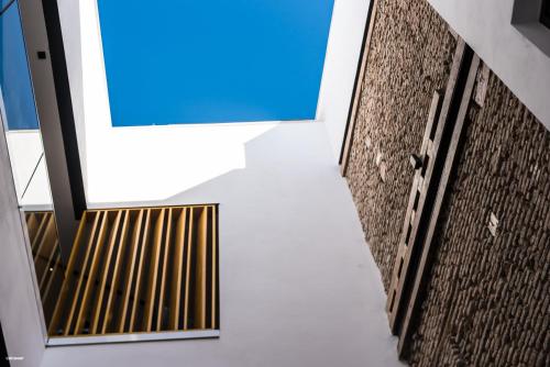 Galería fotográfica de Welldone Quality - Crystal pool en Sevilla