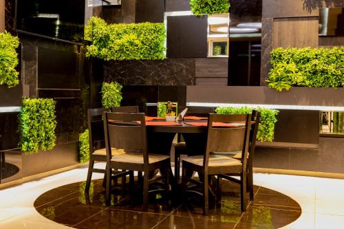 Gallery image of Hotel Los Alpes Cipreses in Asuncion