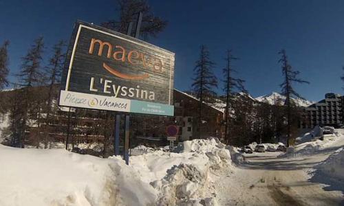 appartement luxe Vars pied des pistes 6 couchages v zimě