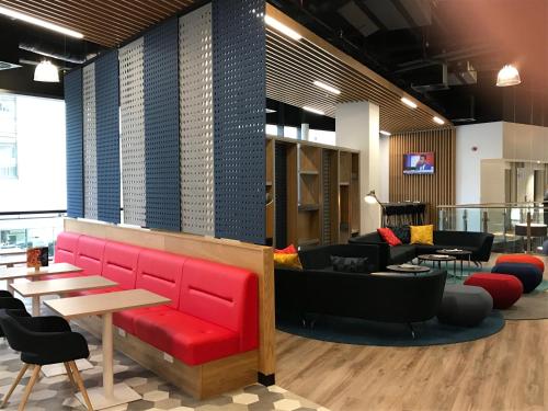 Holiday Inn Express - Birmingham - City Centre, an IHG Hotel Image