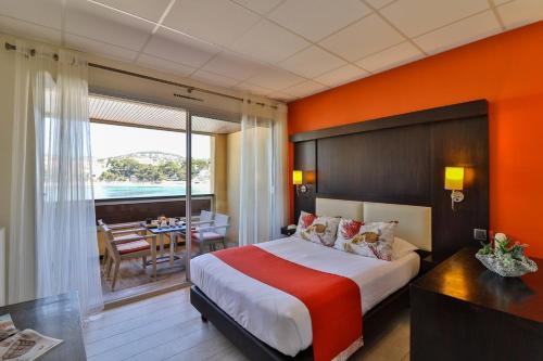 Imagen de la galería de Golf Hotel, en Bandol