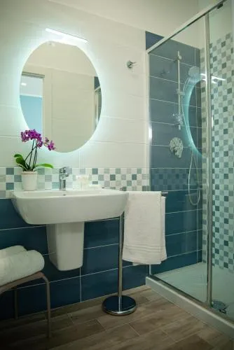 Porta Aragonese Luxury Rooms photo 12
