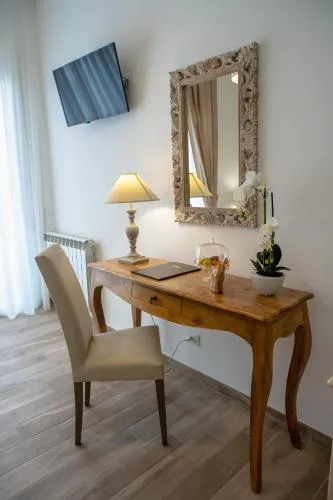 Porta Aragonese Luxury Rooms photo 32