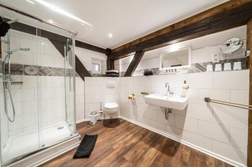 Koupelna v ubytování OSTLAND LOFT im INSEL-LAND-HOTEL MICHAELSEN