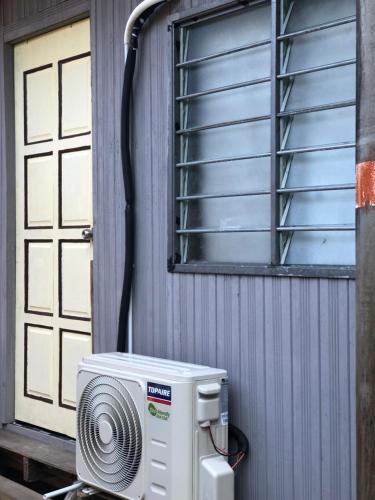 Φωτογραφία από το άλμπουμ του Z&Z Budget Room σε Kampung Kuala Besut