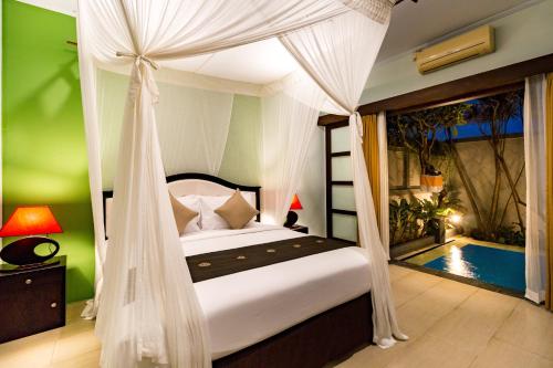 Gallery image of Villa Chandra - 3 Bedroom Villa with Private Pool in Seminyak