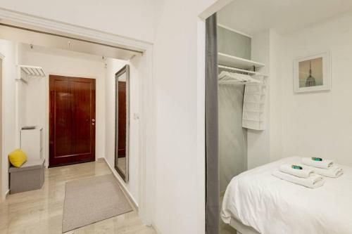 Posteľ alebo postele v izbe v ubytovaní Spacious stylish studio up to 4ppl close to centre