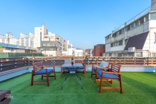 Gallery image of SeeU House Hongdae in Seoul