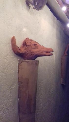 a piece of wood hanging on a wall at Ferienhaus Somloi Sellö in Somlószőlős