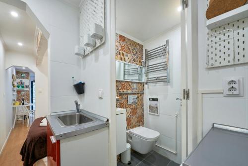 Cosy Studio in Alfama near Castelo St Jorge