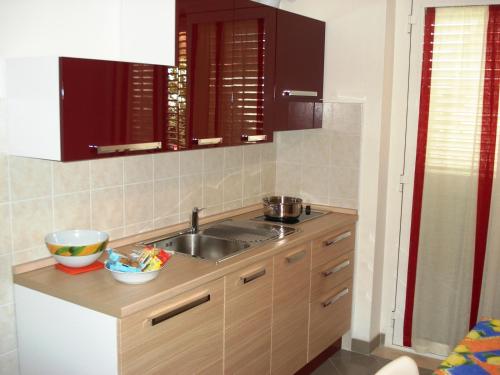 Dapur atau dapur kecil di Residence Chiara