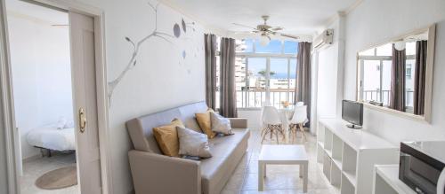Foto Palm Beach Club Apartamentos Carihuela 3
