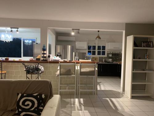 Una cocina o cocineta en Location Dampierre