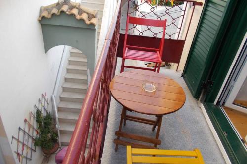 Square 's House