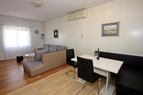 Gallery image of Apartments Jakšić - Žile in Supetar