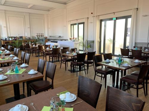 Gallery image of Parkhotel Putbus International in Putbus
