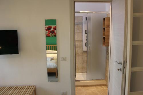 Ванная комната в Roman Sunrise Rooms