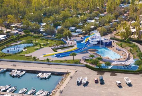 Bazén v ubytování Oh! Campings - L'Espiguette nebo v jeho okolí