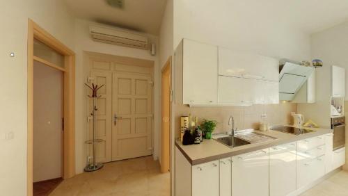 Apartment Mihe
