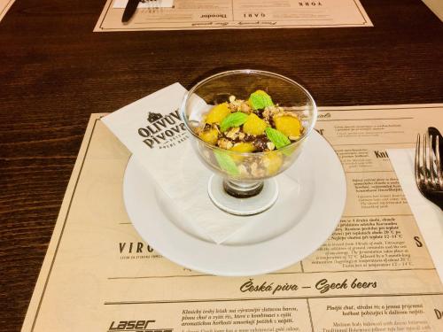 ゲストハウスの敷地内または近くでの食事または食べ物