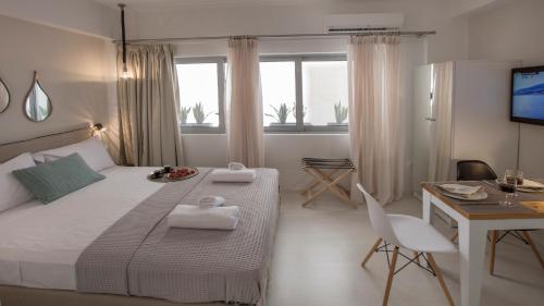Ermou Stylish Suites by GHH