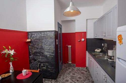 Anna's apartment near to Acropolis and metro