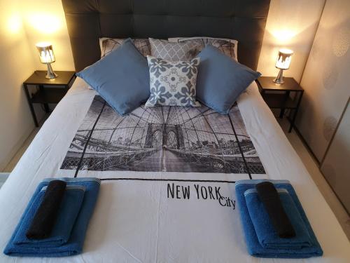 Postel nebo postele na pokoji v ubytování EM LIFE Strasbourg