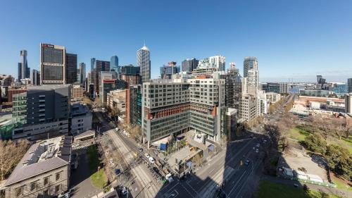 Nespecifikovaný výhled na destinaci Melbourne nebo výhled na město při pohledu z aparthotelu