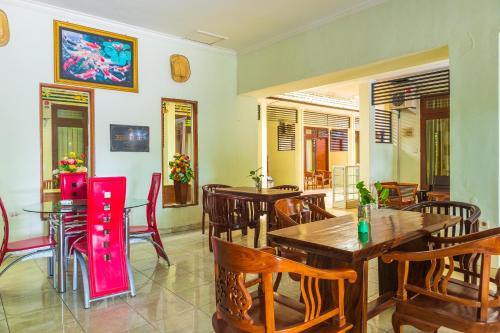 Imagen de la galería de Super OYO 1682 Greenia Hotel, en Kupang