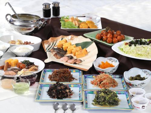 Jídlo v ryokanu nebo okolí