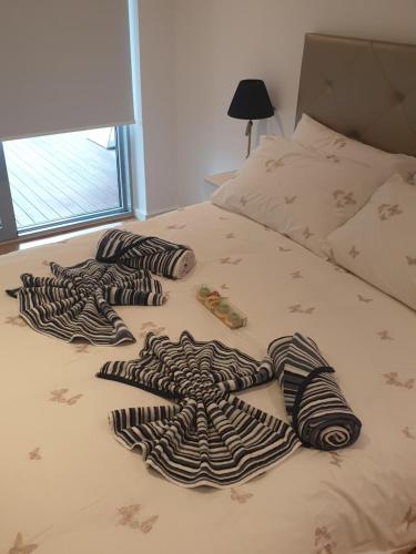 Ocean Village apartment – Photos 3