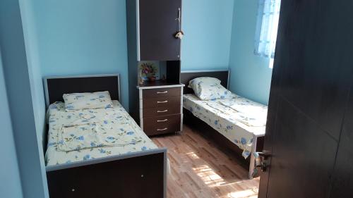 Katil atau katil-katil dalam bilik di Holiday home in Tkhilnari #1, #2, #3, #5