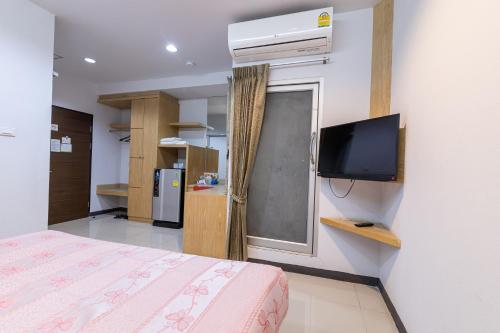 Η κουζίνα ή μικρή κουζίνα στο The Rama Hotel