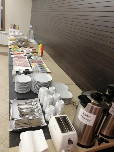 Příslušenství pro přípravu čaje a kávy v ubytování Bellevue Residence Apartments