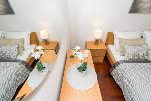 Posteľ alebo postele v izbe v ubytovaní Apartment in OLD TOWN with CITY VIEW