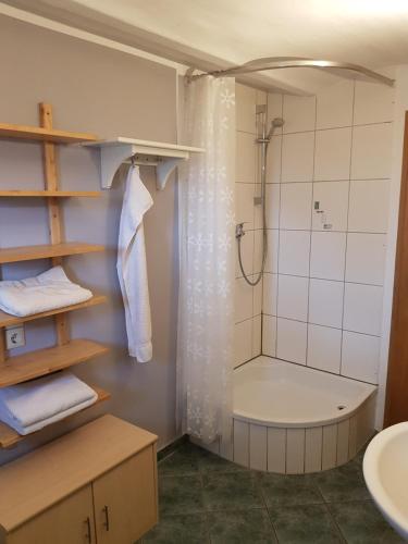 Ванна кімната в Ferienhaus Sooß