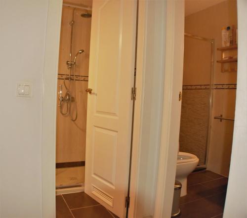 Ванная комната в Atico Duplex Marques de Reyes