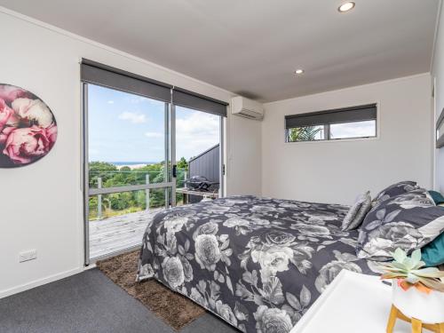 Gallery image of Cheviot's Hideaway - Mangawhai Heads Holiday Home in Mangawhai