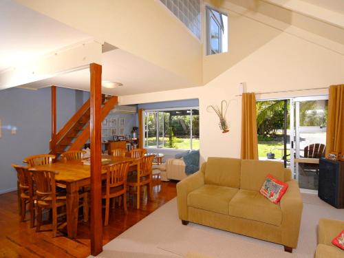 Gallery image of Hibiscus - Matapouri Holiday Home in Matapouri