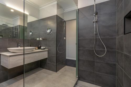 Koupelna v ubytování Silverdown Luxury king rooms OR Apartment