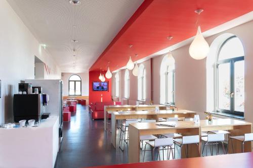 Μια τηλεόραση ή/και κέντρο ψυχαγωγίας στο havenhostel Bremerhaven