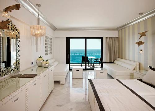 Mitsis Selection Alila — Bedroom