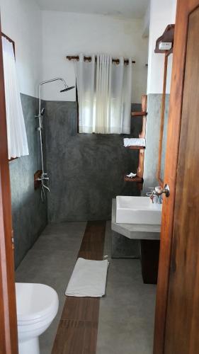Un baño de Ella Mount View Guest Inn