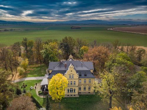 Fotografie z fotogalerie ubytování Pałac Gruszów v destinaci Svídnice