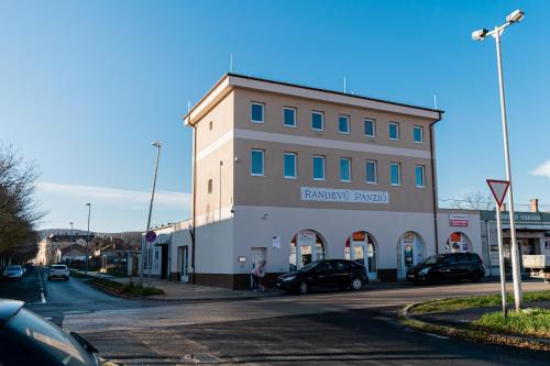 Randevú Panzió 9400 Sopron, Vitnyedi u.21 kép - 3