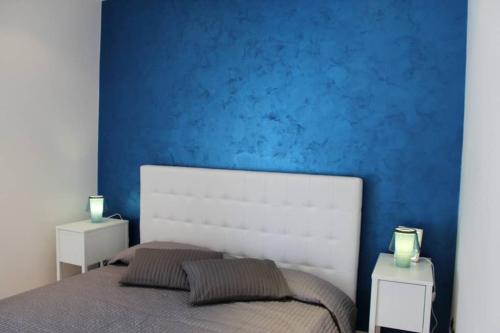 Postel nebo postele na pokoji v ubytování coreno luxury