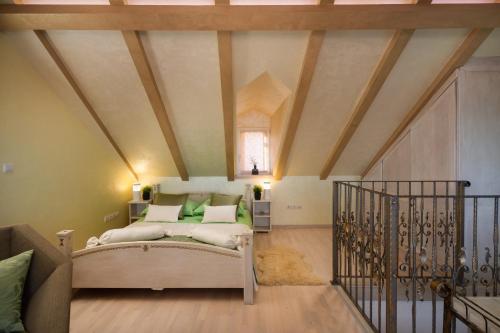 Royal Apartment Varos
