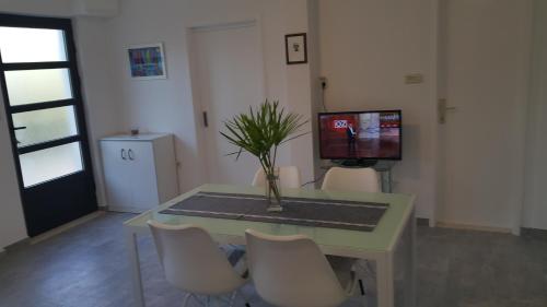 Apartmani A1 Marina, Okrug Gornji