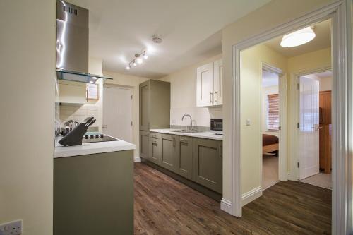 Swan Place Apartments By Viridian Apartments